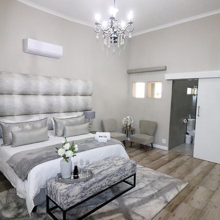 Stonehill Villa Bloemfontein Bagian luar foto