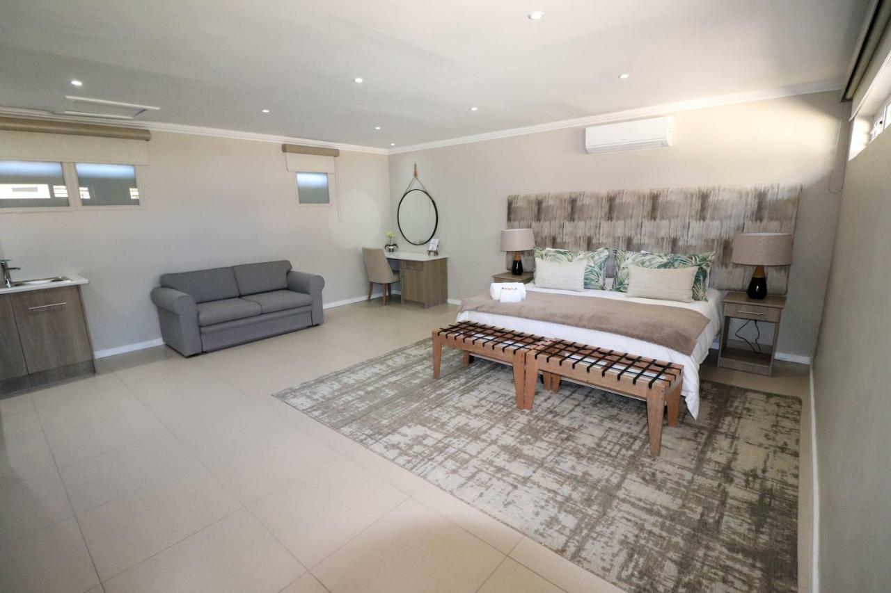 Stonehill Villa Bloemfontein Bagian luar foto